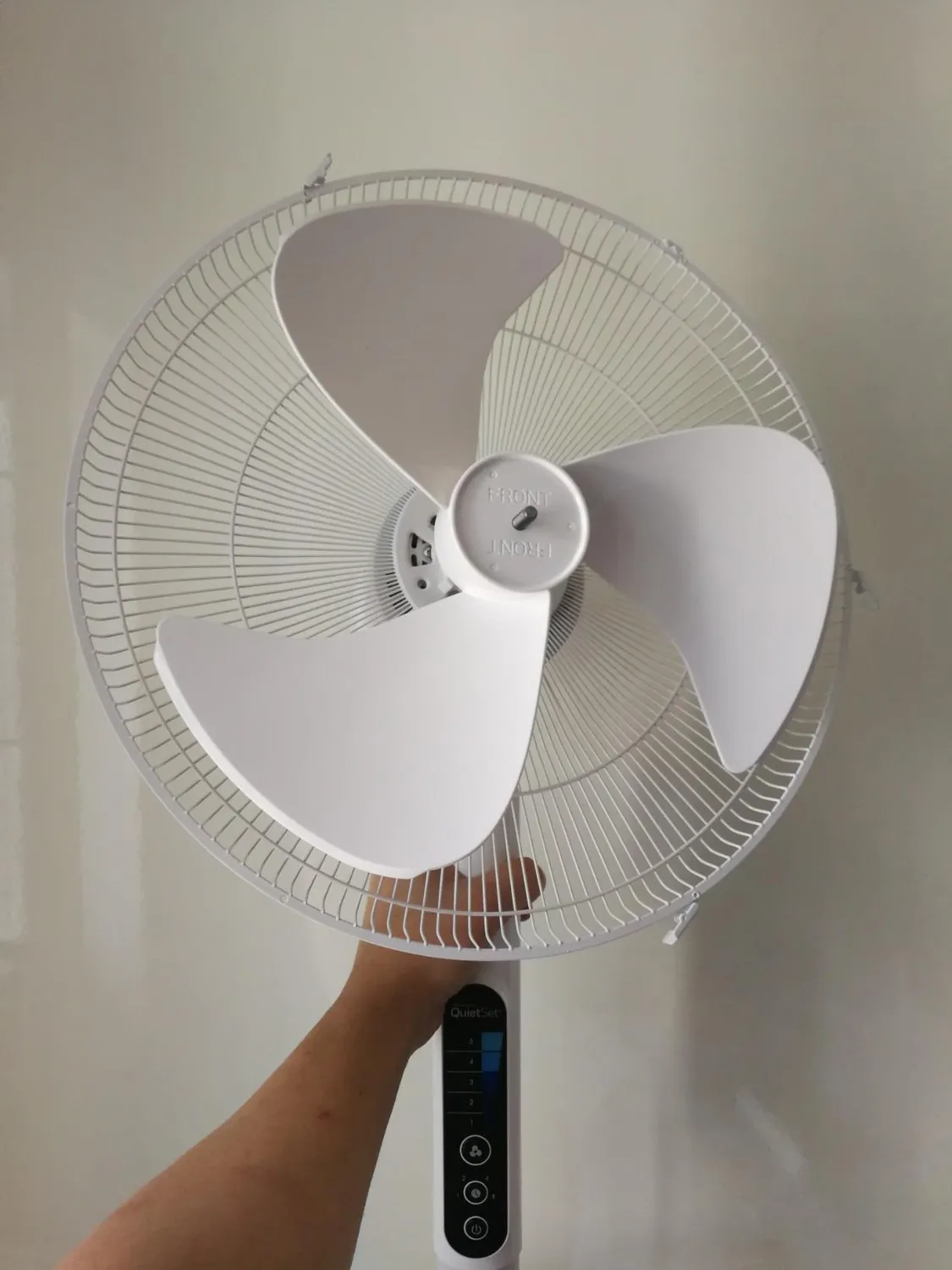 Honeywell QuietSet HSF600W ventilatore a piantana bianco silenzioso