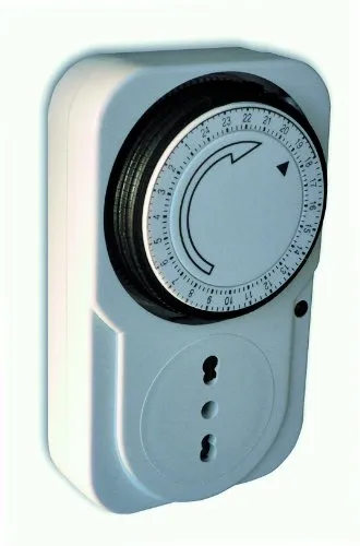 Perry 1IO 0055 timer presa Schuko giornaliero 16A 3500VA