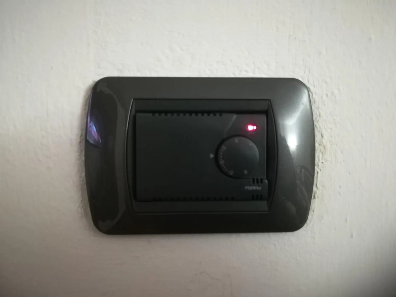 Perry 1TITE301 MC Termostato da Incasso Meccanico 230V