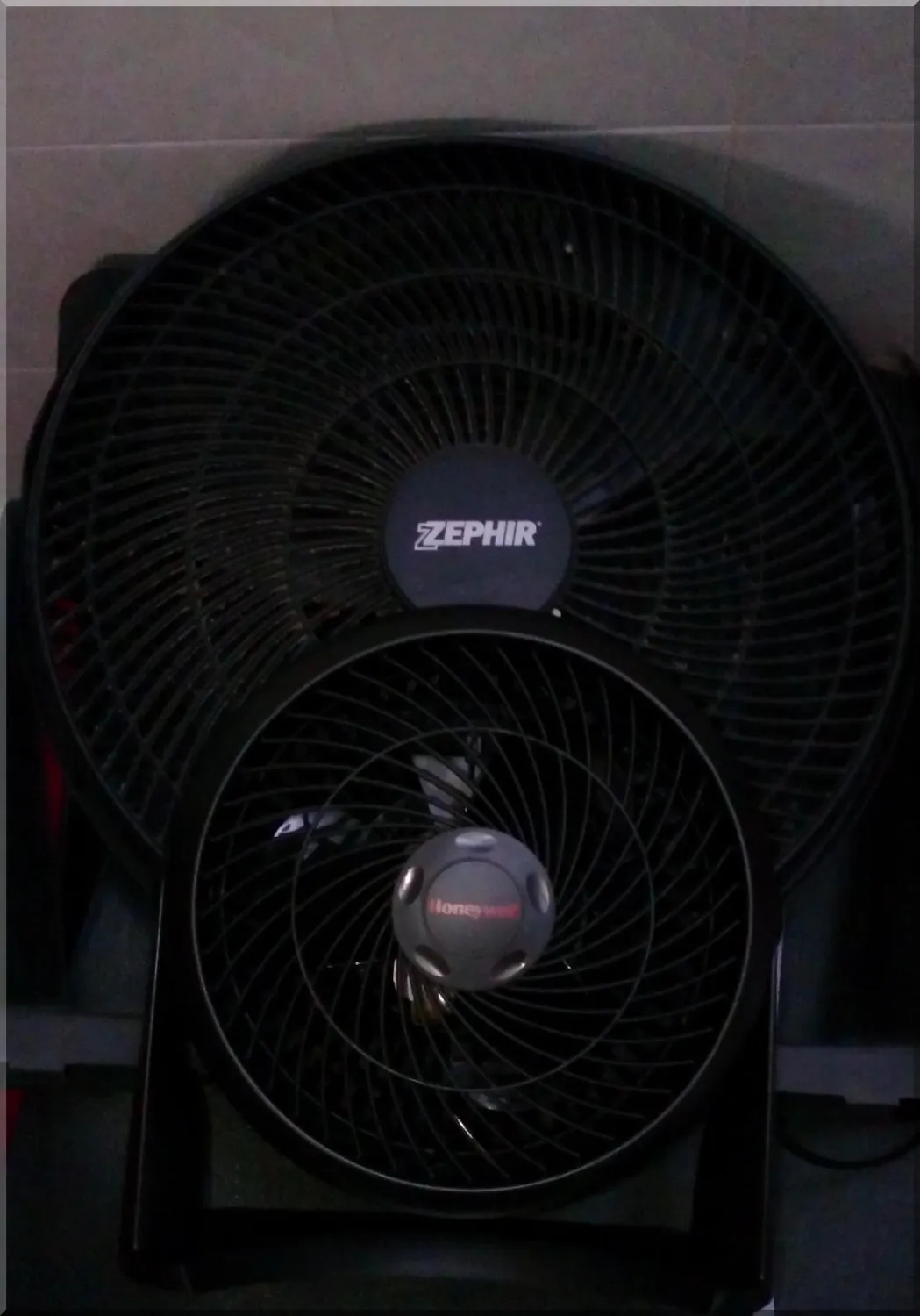 Honeywell TurboForce HT900E ventilatore nero 3 velocità