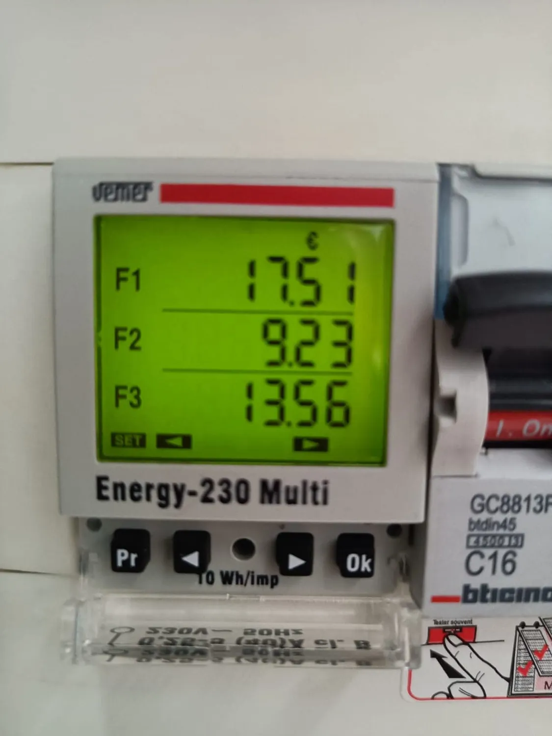 Vemer Energy-230 Multi VE429700 contatore energia monofase