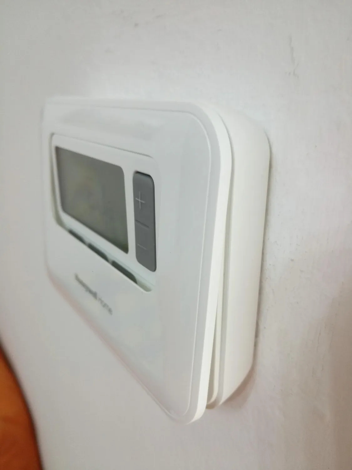 Honeywell Home T3 T3C110AEU cronotermostato cablato 7gg