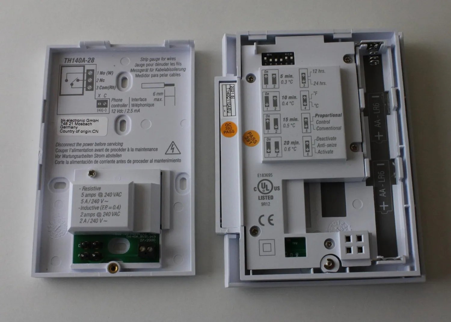 Honeywell T140 T140C110AEU Cronotermostato Settimanale Bianco