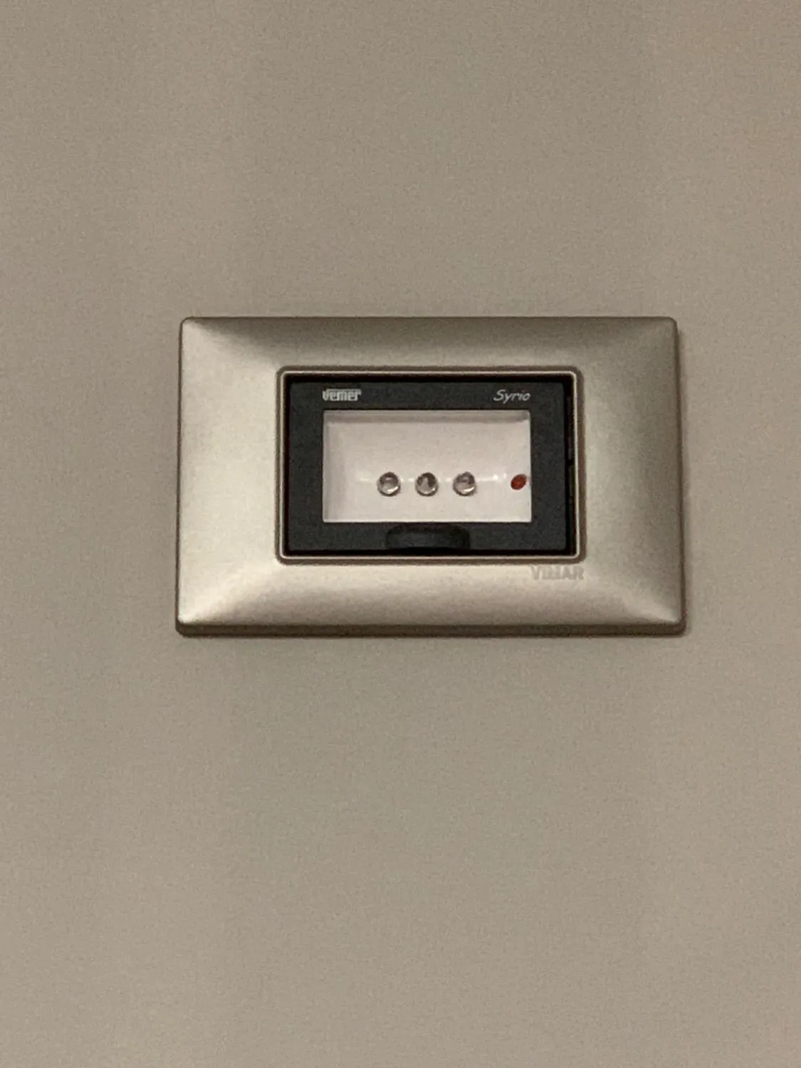 Vemer Syrio VE511200 lampada emergenza incasso 3 moduli bianco opale