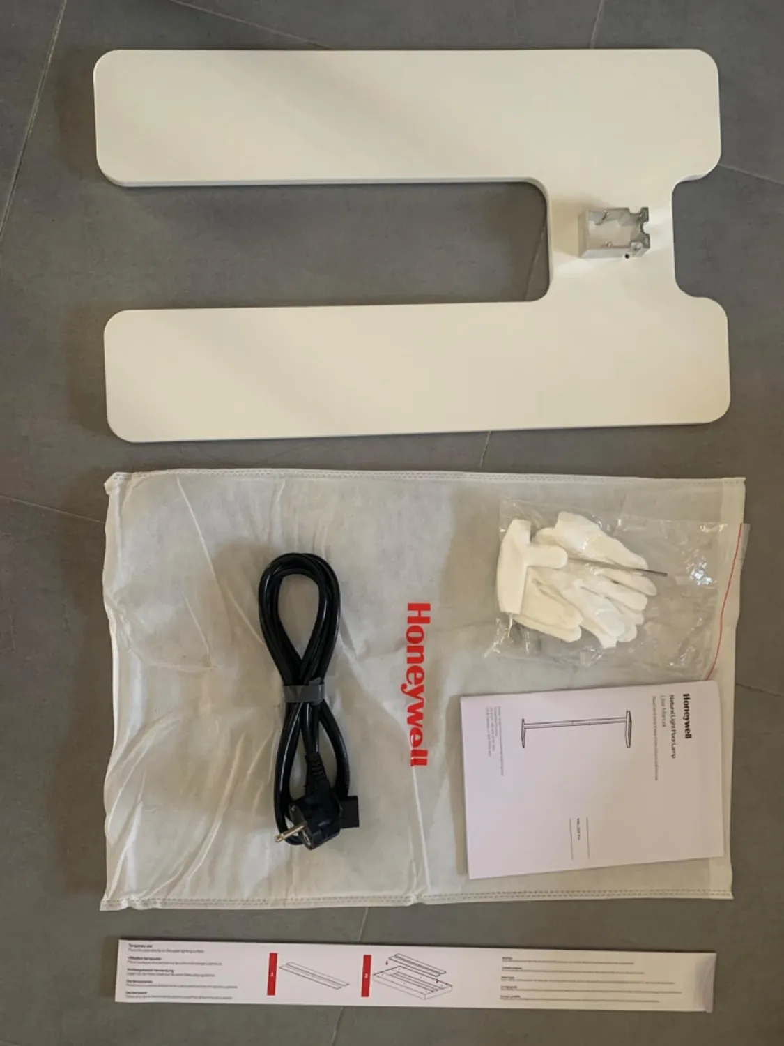 Honeywell Sunturalux piantana LED bianco 10400lm 100W
