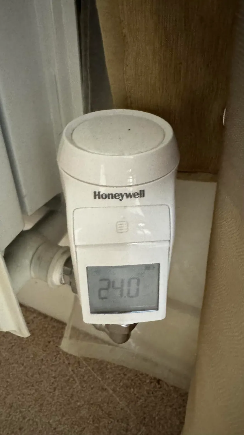 Honeywell Home evohome THR92H1002 testina radiatore wireless bianca
