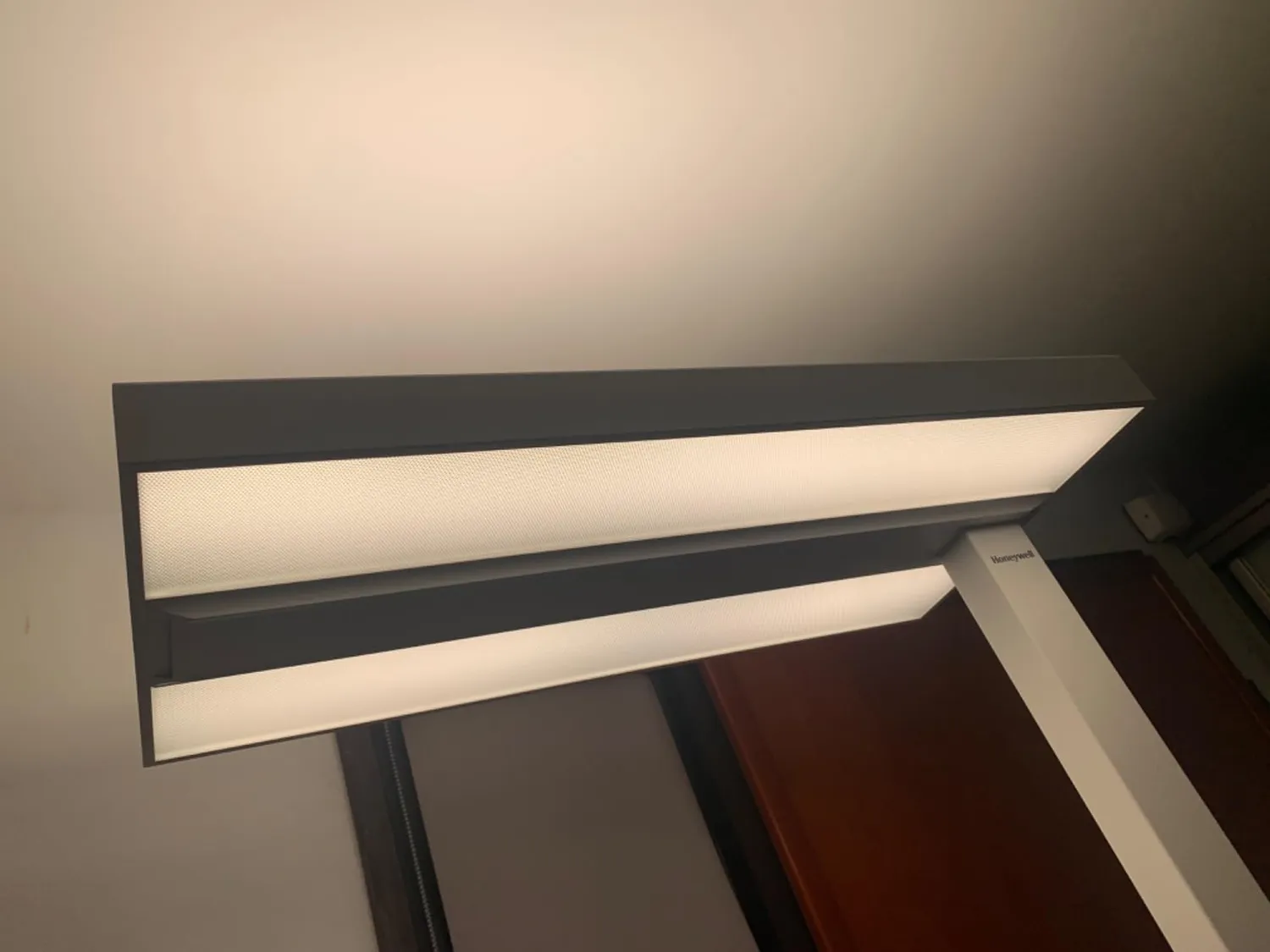 Honeywell Sunturalux piantana LED bianco 10400lm 100W
