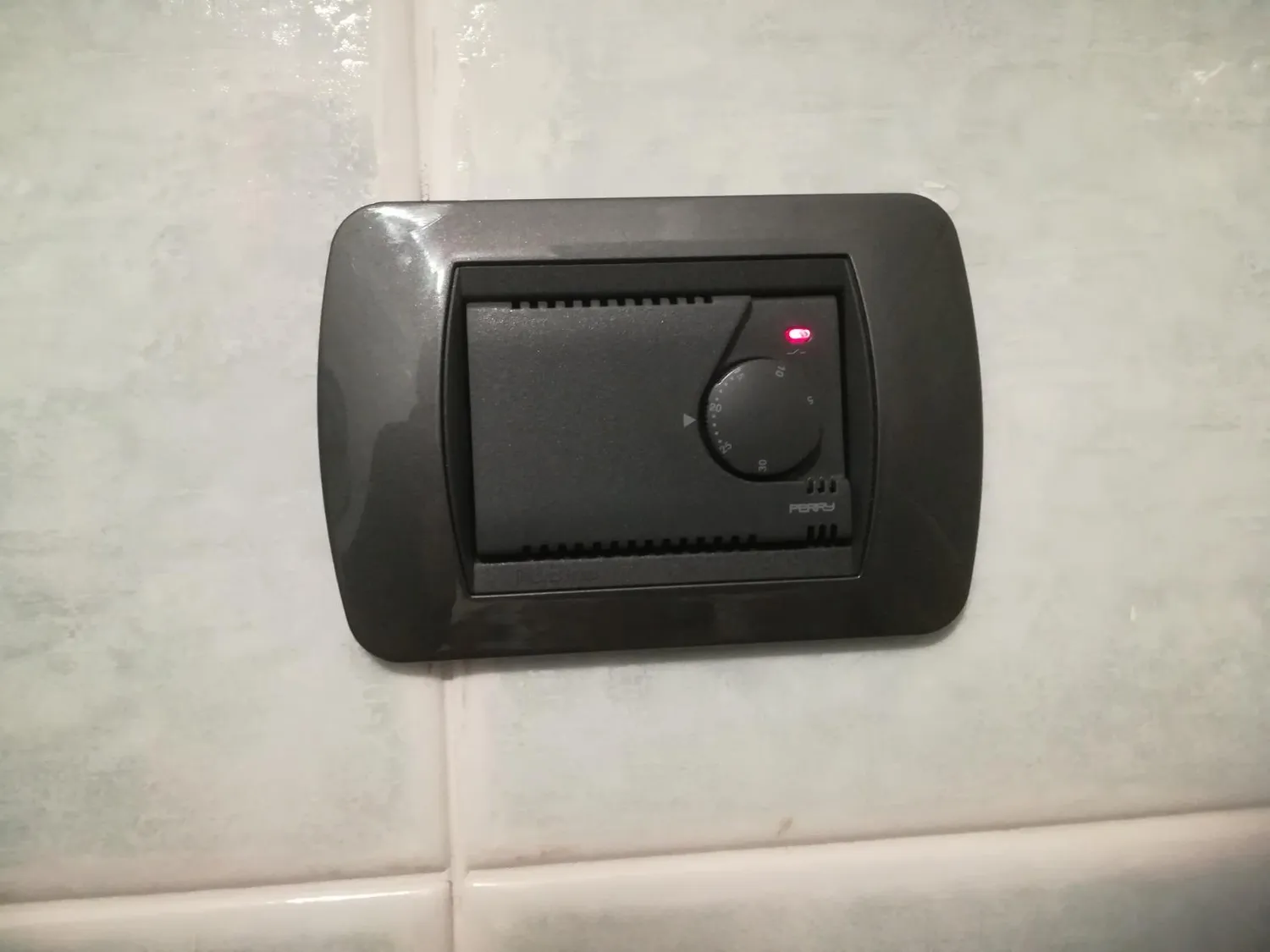 Perry 1TITE301 MC Termostato da Incasso Meccanico 230V
